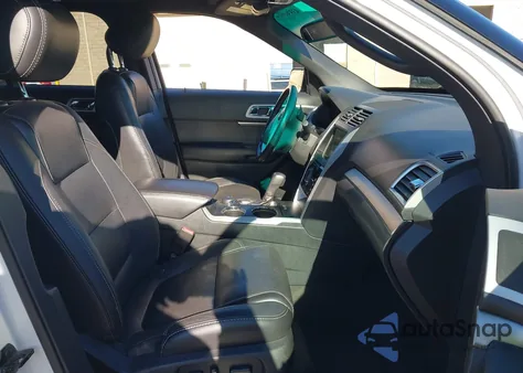 2014 Ford Explorer Sport z USA, uszkodzony, nr VIN 1FM5K8GT2EGB58669